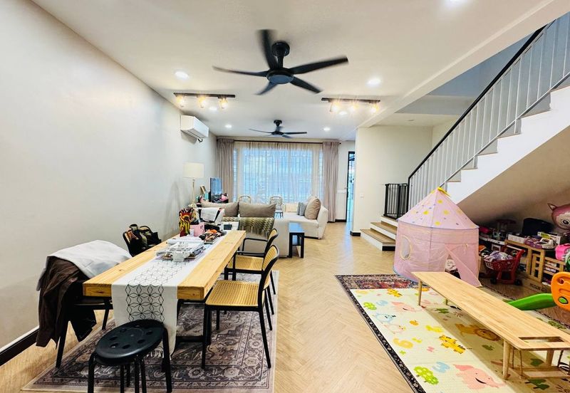 Elmina Green Three @ City of Elmina