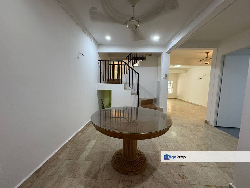 FACING OPEN Double Storey Terrace SS12 Subang Jaya , Selangor, Subang Jaya