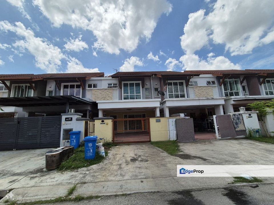 FREEHOLD Double Storey House Jalan Setia Perdana Seksyen U13 Shah Alam, Selangor, Shah Alam