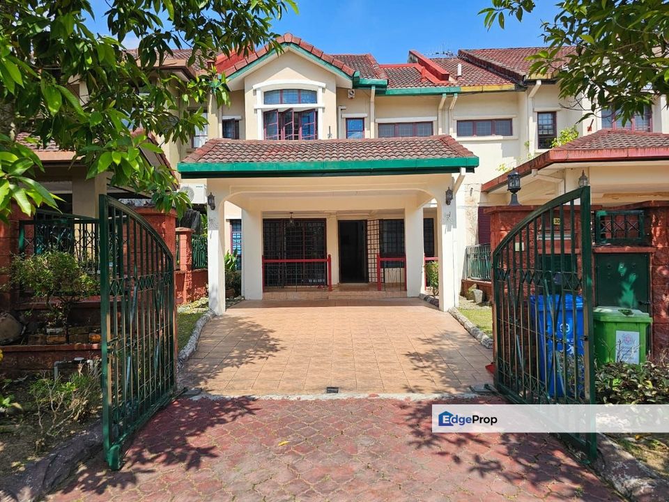 PARTIALLY FURNISHED Double Storey Terrace Jalan Adang Bukit Jelutong , Selangor, Bukit Jelutong