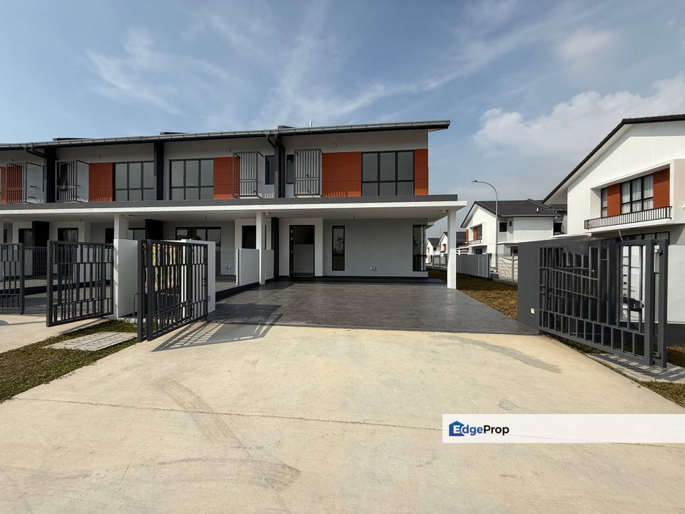 FACING LAKE Endlot Double Storey Terrace Casira 3 Bandar Bukit Raja Klang  , Selangor, Bandar Bukit Raja