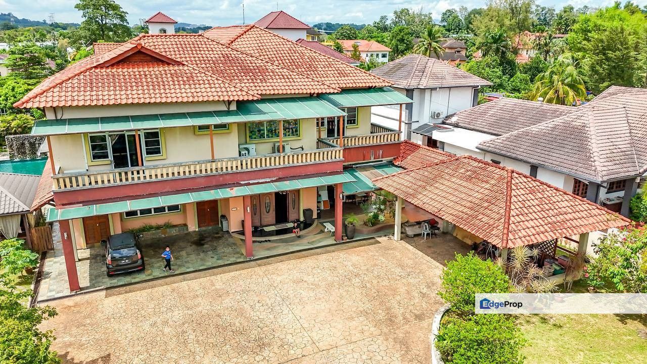 FOR SALE Double Storey Bungalow Country Heights Kajang, Selangor, Country Heights