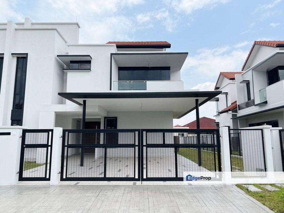 Dillenia Bukit Bandaraya Seksyen U11 Shah Alam Double Storey Semi Detached For Sale, Selangor, Shah Alam