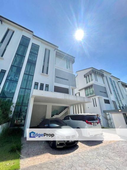 [FACING OPEN] 3.5 Storey Semi-D Kingsley Hills Putra Heights, Selangor, Subang Jaya