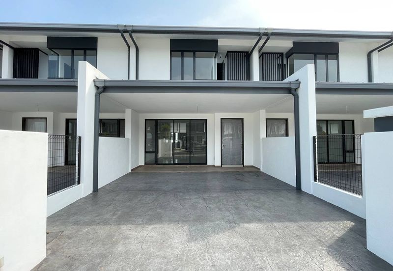 Nadira 3 @ Bukit Raja