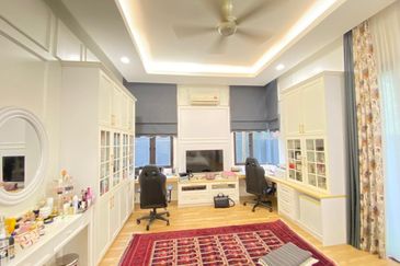 Cahaya SPK, Seksyen U9