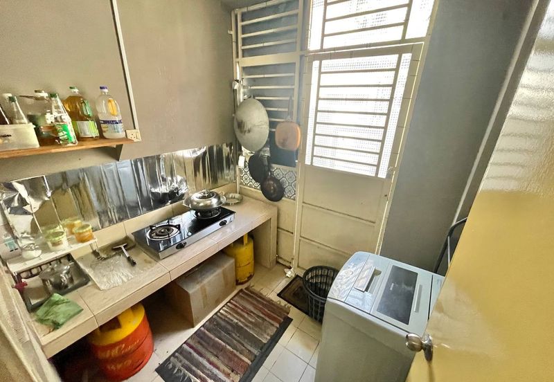 Jalan Setia Perdana U13/25