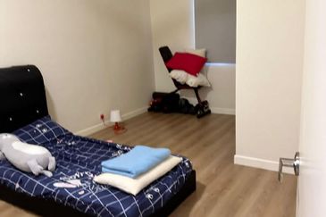 Monet Lily @ Sunsuria City