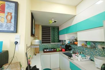 Indah Alam Condominium