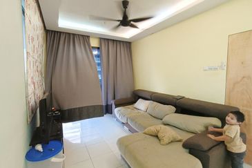 Indah Alam Condominium