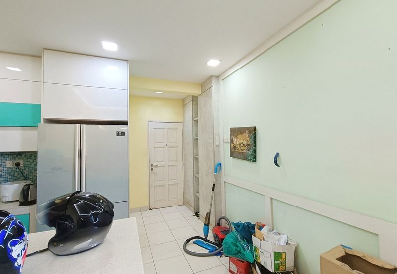 Indah Alam Condominium