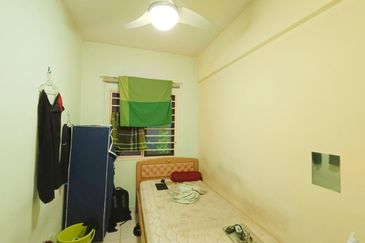 Indah Alam Condominium