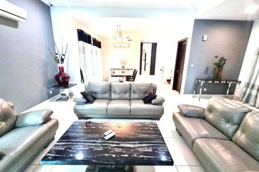 Vittaria, Setia Eco Glades