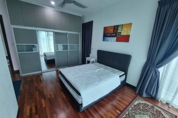 Vittaria, Setia Eco Glades