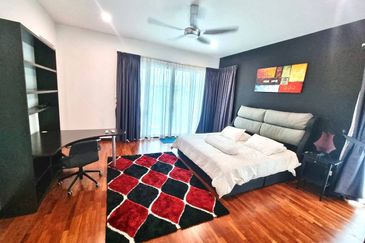 Vittaria, Setia Eco Glades