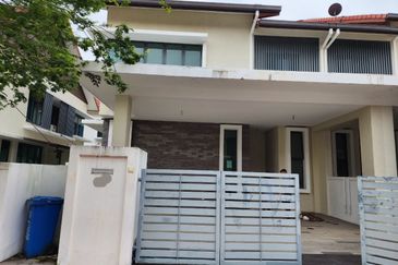 Lukisan @ Alam Impian