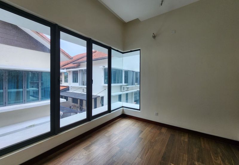 Lukisan @ Alam Impian