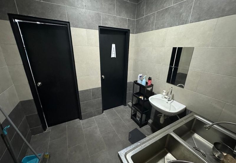 i32 Puchong Industrial Park