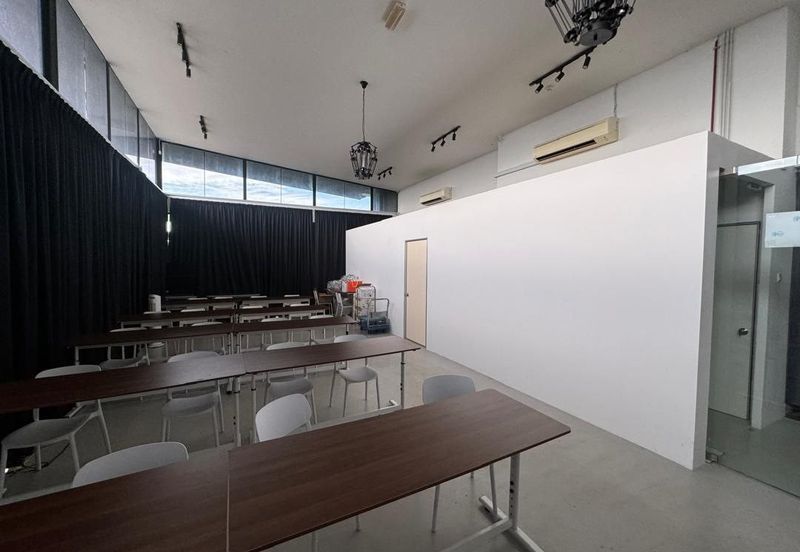 i32 Puchong Industrial Park