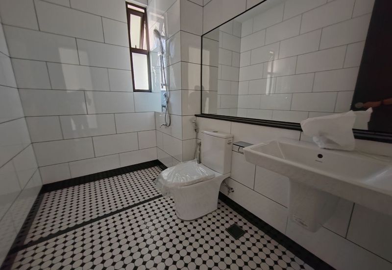 Hevea Elmina Gardens