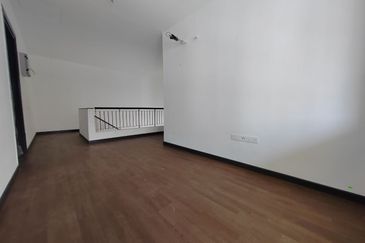 Hevea Elmina Gardens