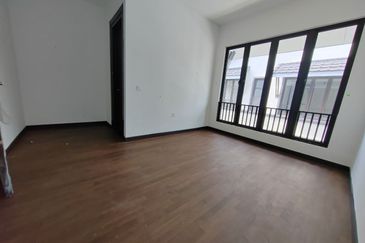 Hevea Elmina Gardens