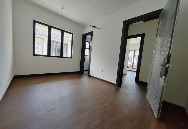 Hevea Elmina Gardens