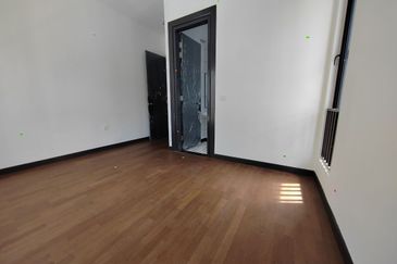 Hevea Elmina Gardens