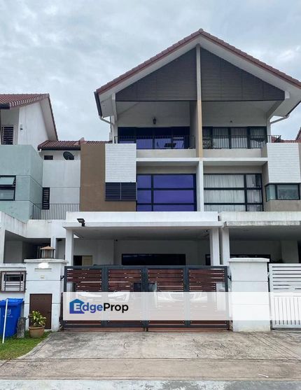 [RENOVATED] Terrace House 2.5 Storey Frangipani U12 Shah Alam, Selangor, Shah Alam