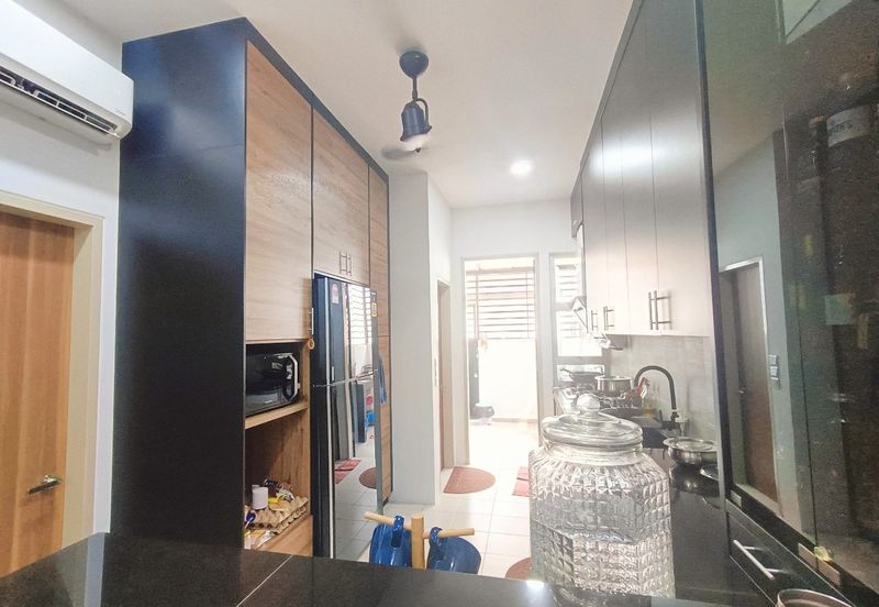 Serenia Amani @ Serenia City