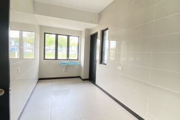 Hevea Elmina Gardens