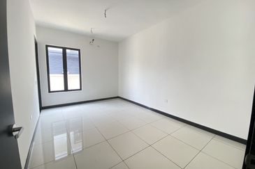 Hevea Elmina Gardens