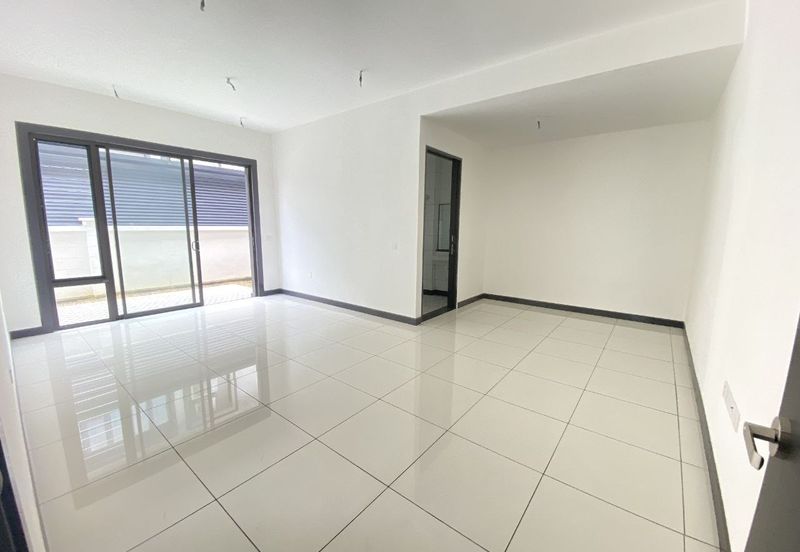 Hevea Elmina Gardens