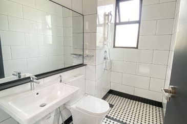 Hevea Elmina Gardens