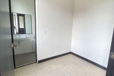 Hevea Elmina Gardens