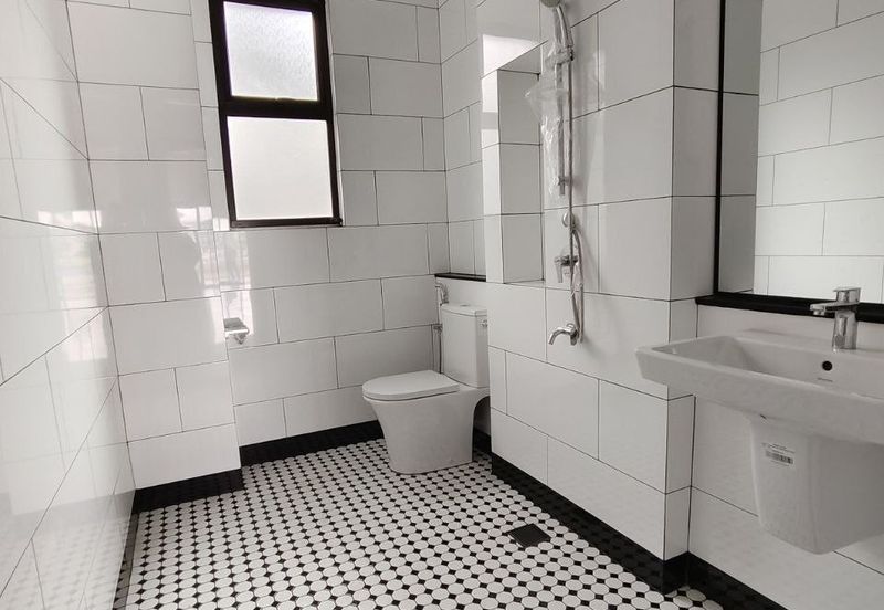 Hevea Elmina Gardens