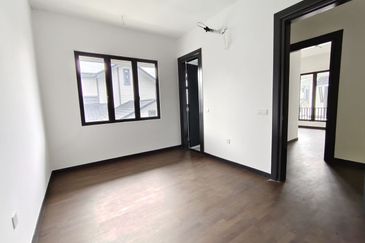 Hevea Elmina Gardens