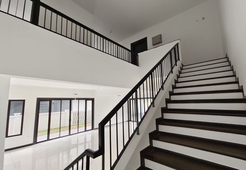 Hevea Elmina Gardens