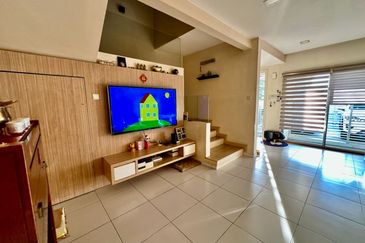 Cahaya SPK, Seksyen U9