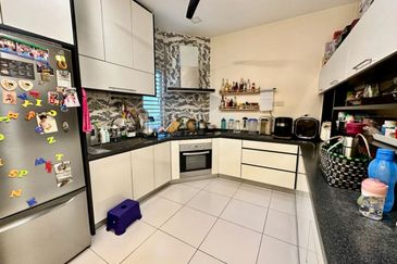 Cahaya SPK, Seksyen U9