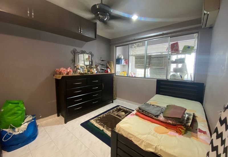 Seksyen 8, Shah Alam