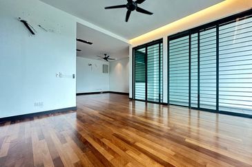 Duta Villa, Setia Alam