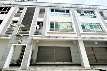 Parklane Commercial Hub