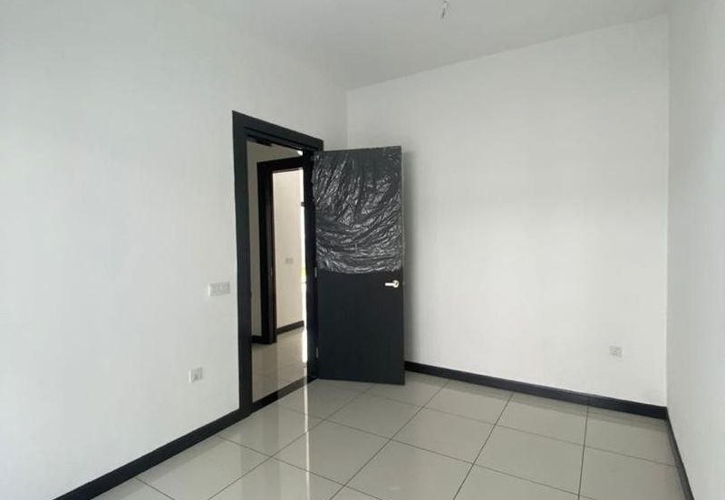 Hevea Elmina Gardens