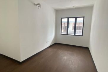 Hevea Elmina Gardens