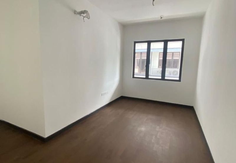 Hevea Elmina Gardens