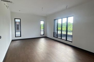 Hevea Elmina Gardens