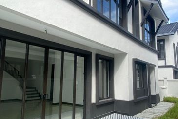 Hevea Elmina Gardens