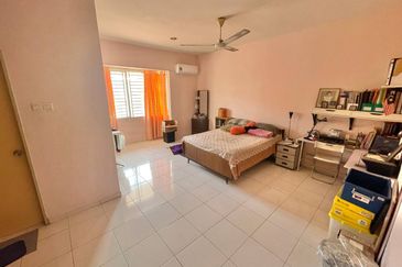 Jalan Setia Perdana U13/25