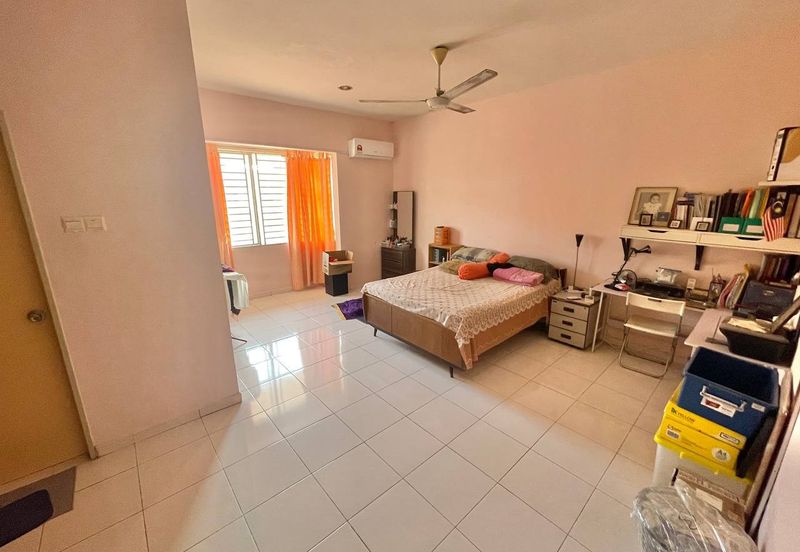 Jalan Setia Perdana U13/25